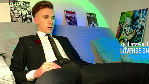 Snapshot of midnighter__ chatting on 04/10/26, 06:56 Alexey or just Alex online show from 04/10/26, 06:56