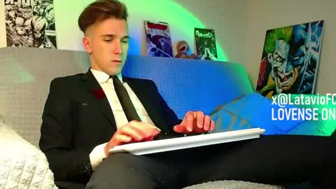 Snapshot of midnighter__ chatting on 04/28/26, 06:13 Alexey or just Alex online show from 04/28/26, 06:13