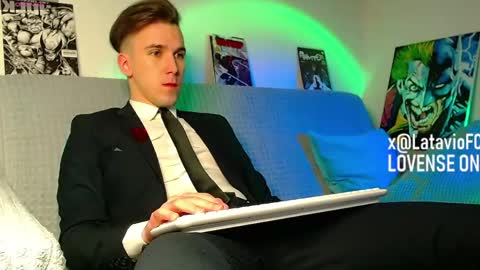 Alexey or just Alex online show from 05/22/26, 11:32