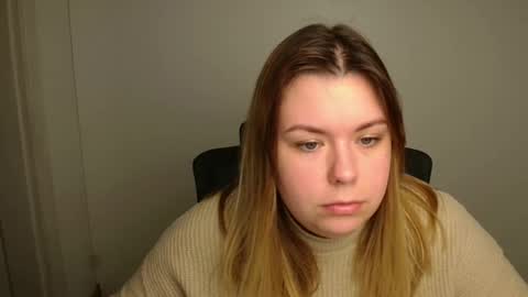 Mariana online show from 10/27/25, 12:09