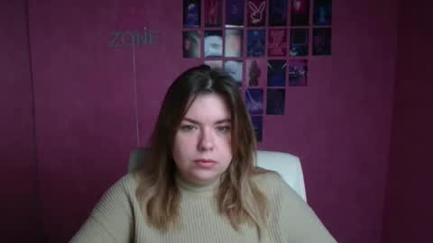 Snapshot of midnightmariana chatting on 11/19/25, 06:13 Mariana online show from 11/19/25, 06:13