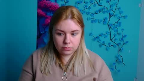 Snapshot of midnightmariana chatting on 12/02/25, 12:10 Mariana online show from 12/02/25, 12:10