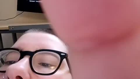 Snapshot of midnightmochi69 chatting on 02/23/26, 02:36 Aerodean online show from 02/23/26, 02:36