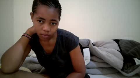 Snapshot of midnightnala chatting on 07/26/26, 05:37 Nala online show from 07/26/26, 05:37