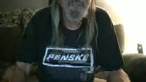 Snapshot of midnite_7 chatting on 06/18/26, 03:40 midnite_7 online show from 06/18/26, 03:40
