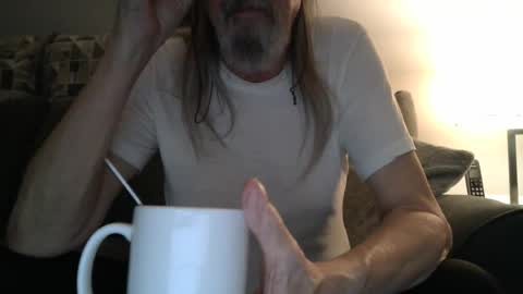 Snapshot of midnite_7 chatting on 07/19/26, 03:43 midnite_7 online show from 07/19/26, 03:43