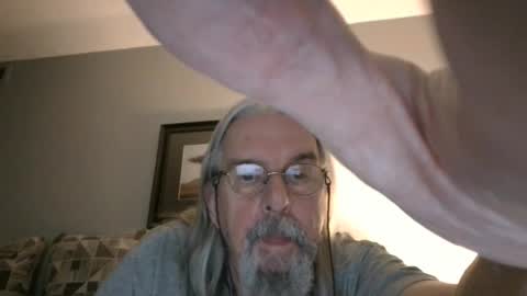 Snapshot of midnite_7 chatting on 08/01/26, 04:34 midnite_7 online show from 08/01/26, 04:34