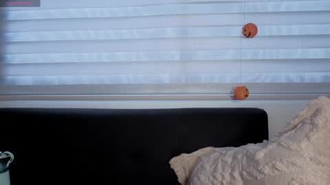 Snapshot of midori__san chatting on 12/02/25, 07:20 midori__san online show from 12/02/25, 07:20