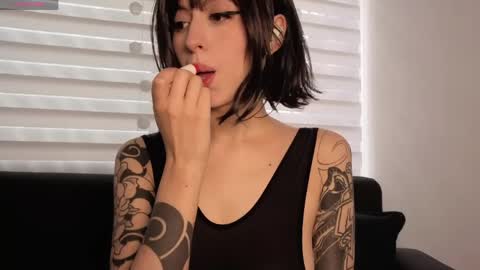 Snapshot of midori__san chatting on 04/22/26, 02:29 midori__san online show from 04/22/26, 02:29