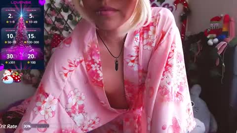 Midori 7u7 online show from 12/18/24, 05:52