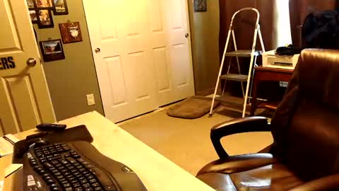 midwestdad09 online show from 11/02/25, 01:46