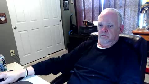 midwestdad09 online show from 04/06/26, 07:26