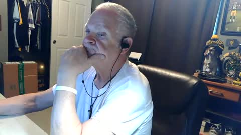 midwestdad09 online show from 07/06/26, 12:40