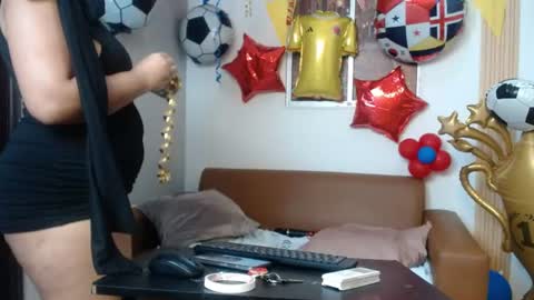 Snapshot of miel_alisha chatting on 06/13/26, 11:52 miel online show from 06/13/26, 11:52