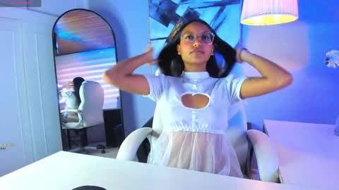 Snapshot of miel_ambar chatting on 05/07/26, 01:38 miel_ambar online show from 05/07/26, 01:38