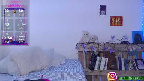 Snapshot of mielikki01 chatting on 02/17/26, 01:40 mielikki01 online show from 02/17/26, 01:40