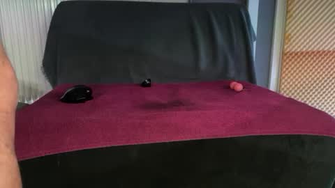 Snapshot of mies35 chatting on 03/01/25, 11:04 mies35 online show from 03/01/25, 11:04