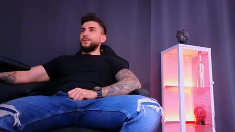 MightyAaron online show from 03/07/25, 06:43