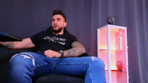 MightyAaron online show from 03/11/25, 07:48