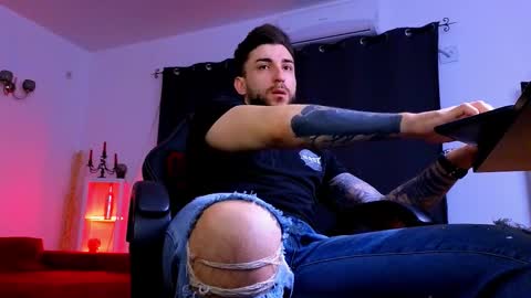 MightyAaron online show from 03/09/26, 03:54