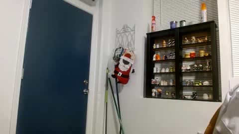 Snapshot of mightymandingo chatting on 12/20/25, 03:02 Mightymandingo online show from 12/20/25, 03:02