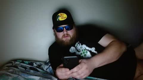 Snapshot of miguel320129 chatting on 03/09/26, 01:31 Miggy online show from 03/09/26, 01:31