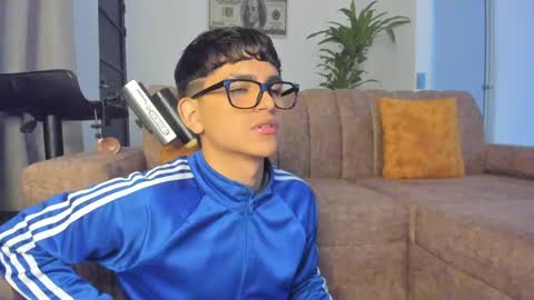 Snapshot of miguel_turqueza chatting on 05/24/26, 08:41 miguel_turqueza online show from 05/24/26, 08:41
