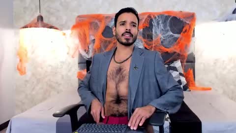 miguelsanfrancisco online show from 10/29/25, 03:14