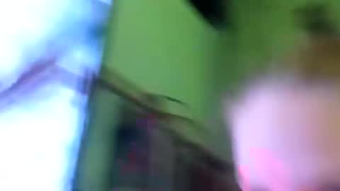 Snapshot of miguesnasty chatting on 04/18/26, 07:01 miguesnasty online show from 04/18/26, 07:01