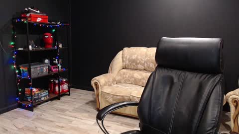 Misha Winchester online show from 12/24/24, 03:58