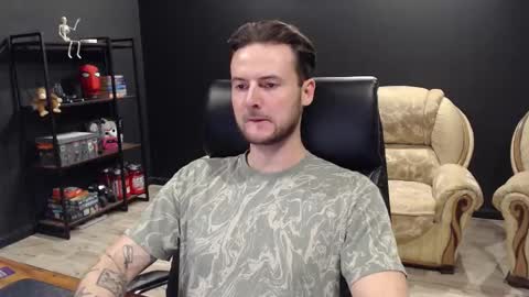 Misha Winchester online show from 11/20/25, 06:51