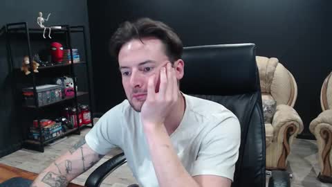 Misha Winchester online show from 11/23/25, 01:22