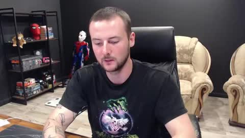 Misha Winchester online show from 05/19/26, 04:24