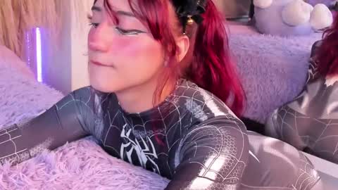   online show from 02/09/25, 12:08