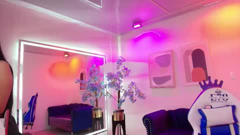 Snapshot of miia__owens chatting on 03/16/26, 11:03 Miia online show from 03/16/26, 11:03