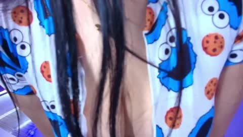 Snapshot of miia__owens chatting on 04/10/26, 11:04 Miia online show from 04/10/26, 11:04