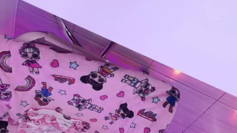 Snapshot of miia__owens chatting on 04/17/26, 11:02 Miia online show from 04/17/26, 11:02