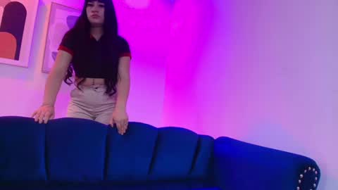 Miia  online show from 05/21/26, 10:55