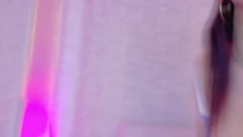 Mia online show from 09/23/25, 06:22