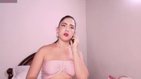 miia_monroy online show from 04/15/26, 10:43