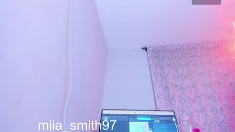 Snapshot of miia_smith97 chatting on 07/11/26, 09:27 mia online show from 07/11/26, 09:27