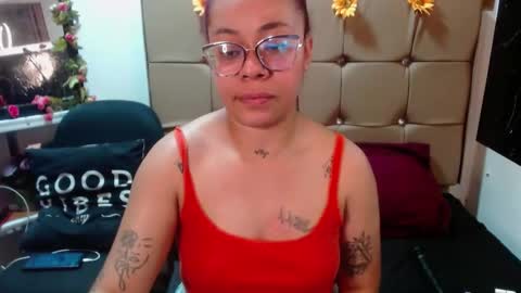 miia online show from 10/03/25, 06:16