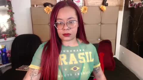 Snapshot of miia_spencer_ chatting on 03/17/26, 02:42 miia online show from 03/17/26, 02:42
