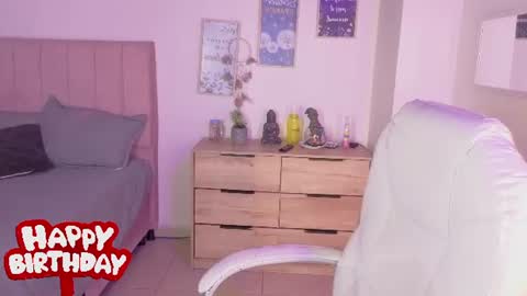 Snapshot of miia_thompson_1 chatting on 06/26/26, 08:13 M I I A online show from 06/26/26, 08:13