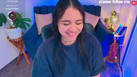 Snapshot of miiaa7_ chatting on 07/18/26, 03:05 Ma is my name I invite you to check out my wish list for my birthday online show from 07/18/26, 03:05
