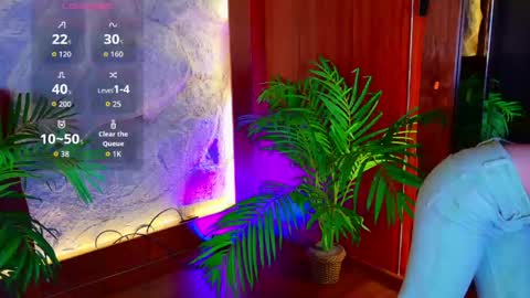  CALL ME MIA  online show from 05/08/26, 03:28