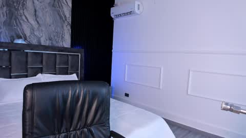 Mia Monroe online show from 02/19/25, 02:23