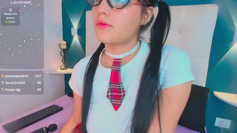 Snapshot of miiacarter_ chatting on 05/31/26, 03:26 MIA online show from 05/31/26, 03:26