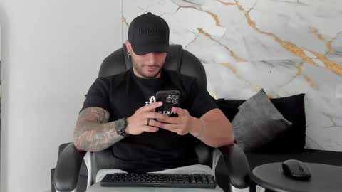 Daniel online show from 09/12/25, 01:00