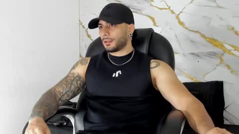 Daniel online show from 10/14/25, 01:01